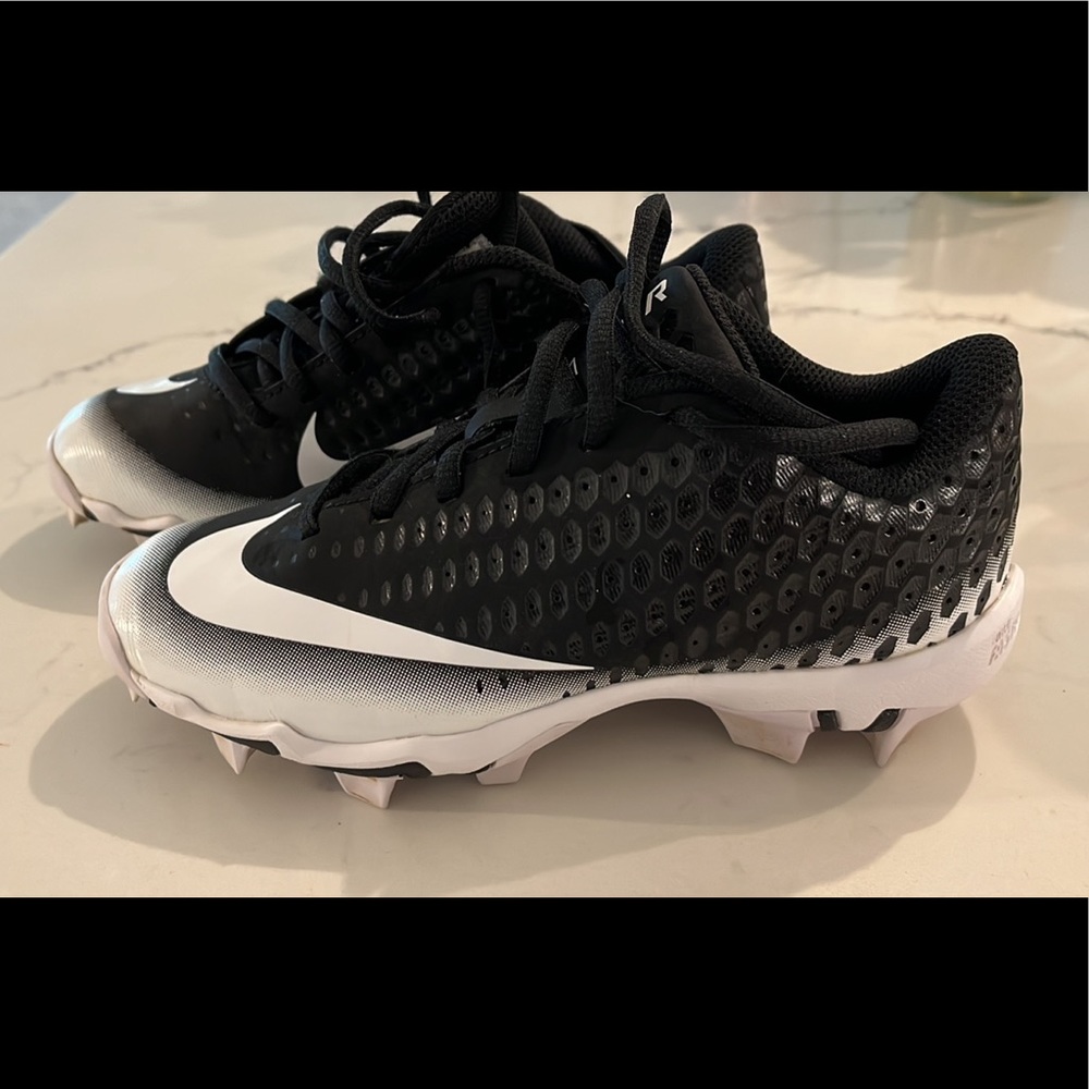 Nike softball cleats size 2Y